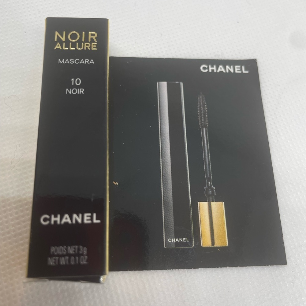 New Chanel Noir Allure Mascara 10 Nior sample